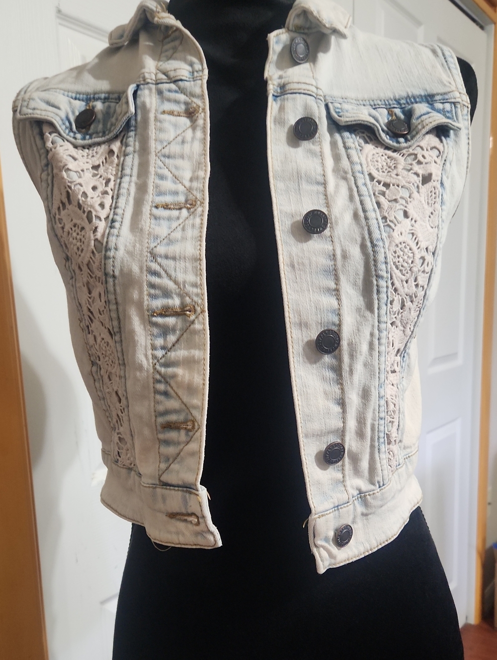 Mossimo Supply Co. Light Wash Denim Vest with White Crochet Panels